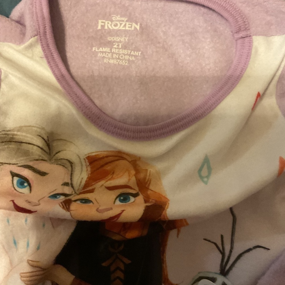 Disney’s Frozen Elsa & Anna Long Sleeve Fleece Pajama Set Size 2T NWT - Picture 3 of 3
